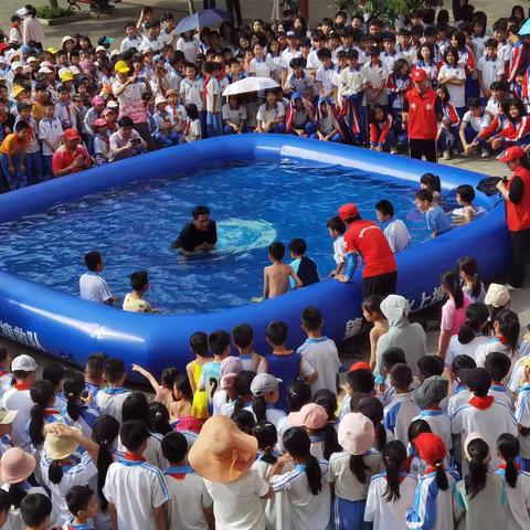 慎水行，教育先；保生命，安全传——2024年封开县南丰镇中心小学附城校区开展中小学生体验式防溺水安全宣讲进校园活动