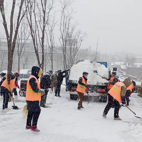 以雪为令！他们的坚守让雪后的忻府如此温暖