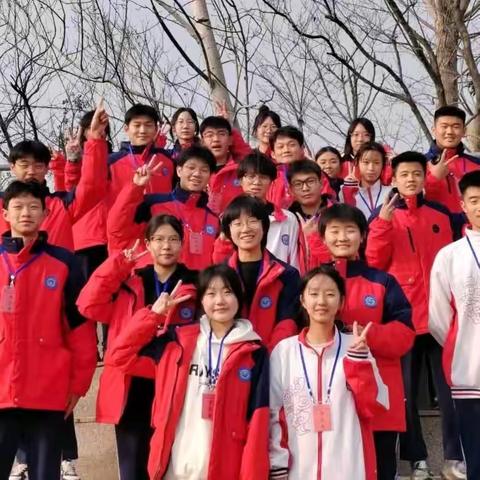 追梦正当时，奋斗写篇章