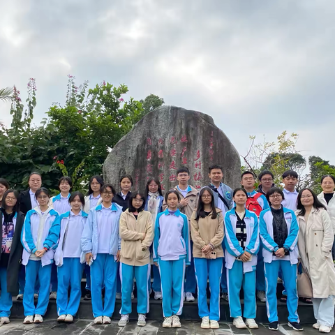 琼乡古意，椰岛新姿 ‍——海南中学2026届行走海南校本课新农村建设参观活动