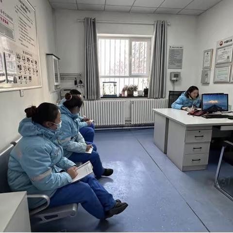 【哈密销售公司】新建路加油站开展阿米巴经营管理应用提升学习