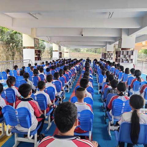 从岗小学“行为筑基周”圆满结束