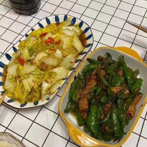 热爱家务劳动，从学会做可口饭。 烹饪在手，饭菜我有。烹饪手艺在手，出门在外不愁。