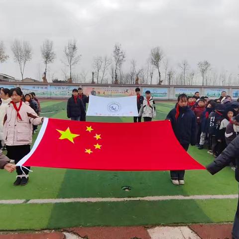 冬日燃情 奔跑逐光 ——韩桥小学阳光体育冬季长跑﻿ 启动仪式侧记