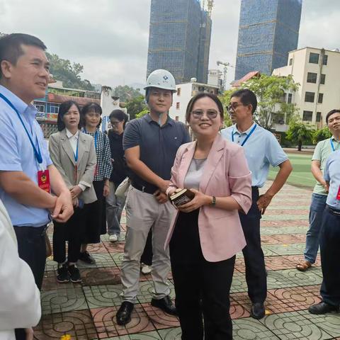 调研送关怀，工程保质量                          一一记领导下琼中县第二小学调研的温暖瞬间