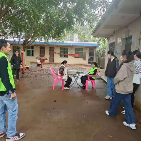 “与压力和解，与乐观牵手”在校大学生社交小组活动第三节。