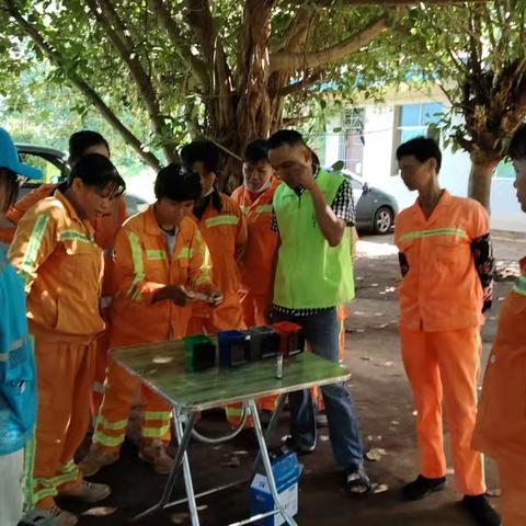 “慢城有你，因你而靓”环卫工人支持小组活动第三节