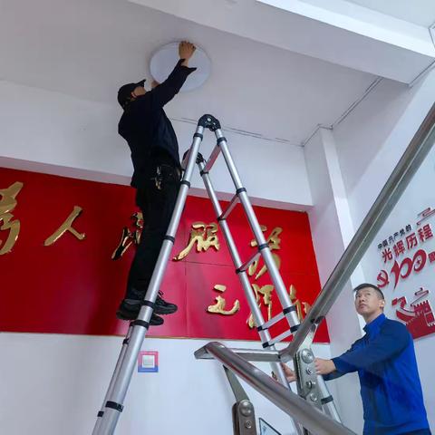 金茂九路消防救援站开展营区安全隐患排查整改工作