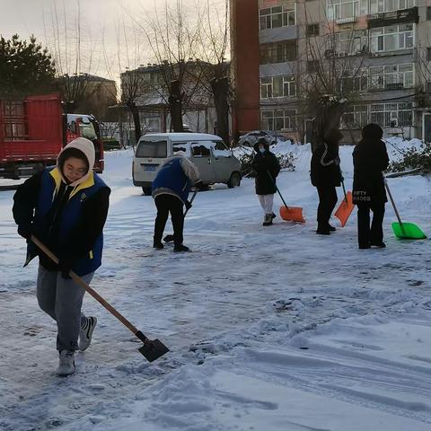 铁人街道奔腾社区——以雪为令