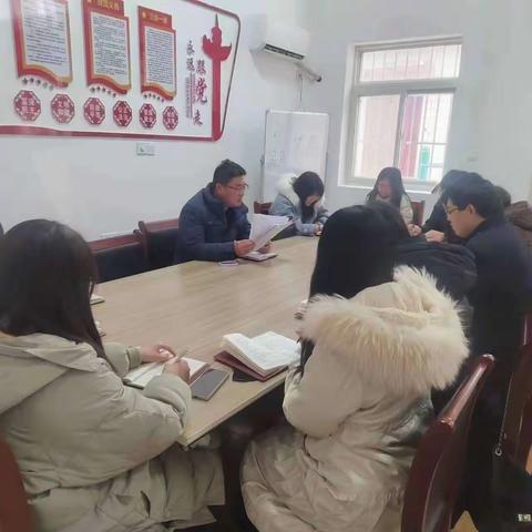 【党建引领基层治理的汶源实践】“学习道德模范，传承榜样力量”振兴社区开展宣讲活动