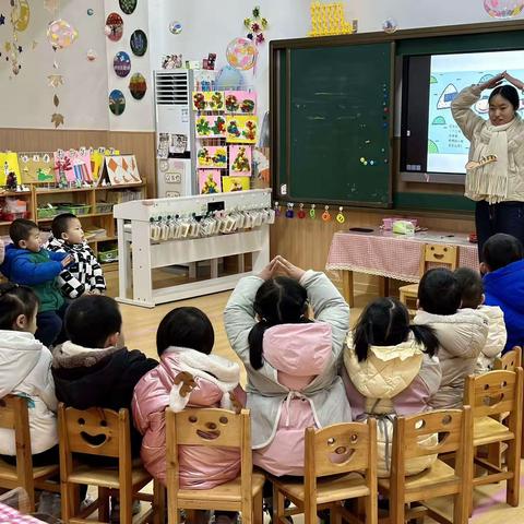 磨炼本领聚力青春 逐梦三幼共创未来——宁都县第三幼儿园中班组新教师见面课活动