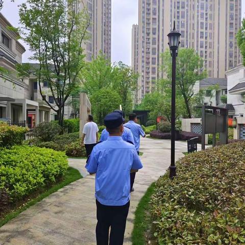 加强巡查管控 安度五一假期