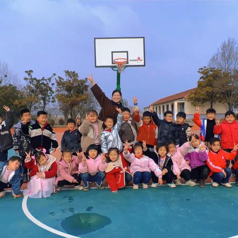 探秘小学，快乐衔接——安峰镇第二幼儿园参观小学活动