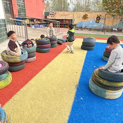中班体育活动——《玩轮胎》 ‍ ‍ ‍