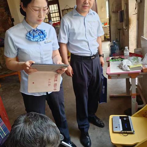 建行智慧大道支行积极开展上门服务