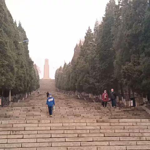 祭奠英烈——我们的研学