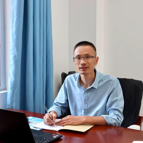 经验荟萃尽分享，青年教师同成长——枣庄十五中光明路校区教育心得分享交流