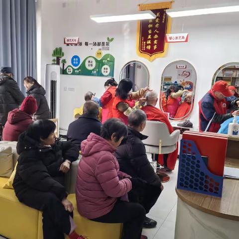 马蹄声近，暖冬行：“蓝管家”驿站暖心服务迎新春