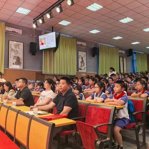 “阅读红色经典 点亮成长之路”——城北小学教育集团三街校区二年级“人物博物馆”年级阅读主题实践展示活动