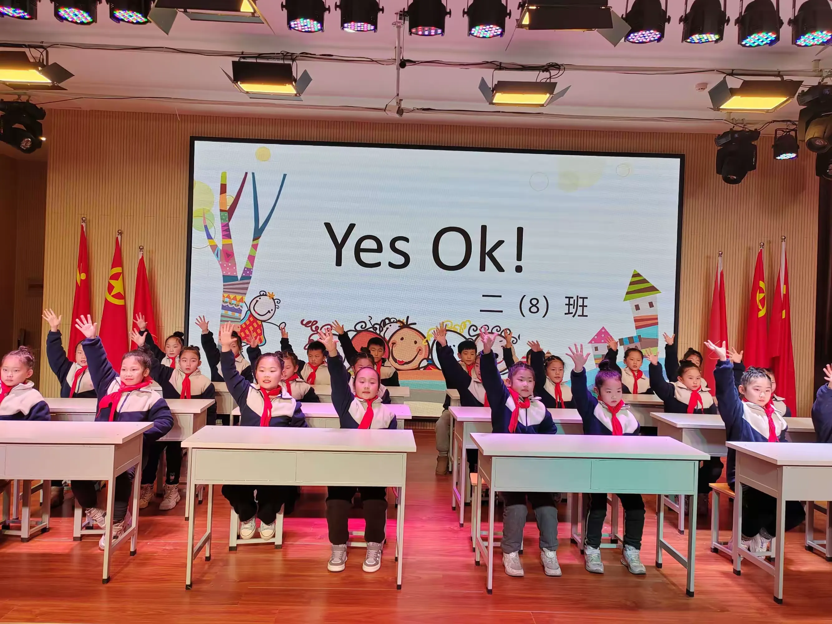 简篇-“舞动校园,让梦飞翔” --许昌市许州路小学首届课桌舞比赛