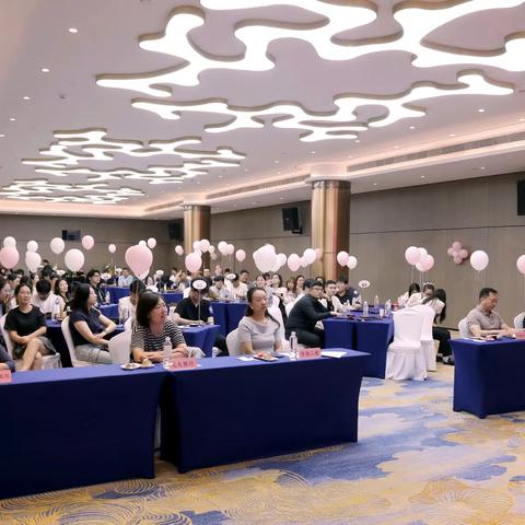 工会搭台牵红线 青年联谊聚真情 一一金水支行积极组织青年员工参加联谊活动