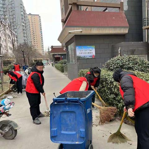 学习雷锋“践”行动    卫生整治促文明