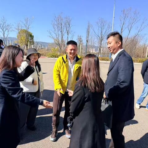 南市区支行受邀参加昆明万象城 ‍“春城红色同心圆·2026年健步走”活动