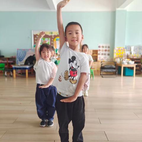 《小哪吒》之前情剧透