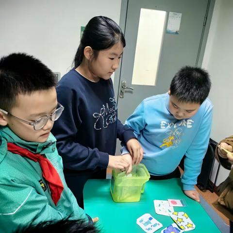 【碑林教育】大学南路小学分校 “小爱迪生”科技社团风采展示