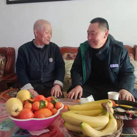 国网甘谷县供电公司: 节前慰问传关怀    真情关爱暖桑榆