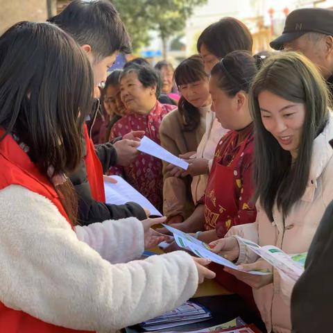 洋里乡持续开展十一月份垃圾分类宣传活动