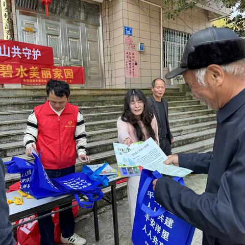 洋里乡持续开展2月份垃圾分类宣传活动