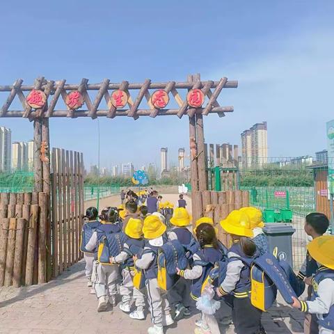 🌊京师幼学幼儿园“土中寻宝”开启探索自然之旅🍃