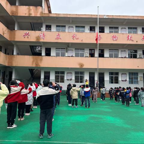 黄沙岭乡蔡家小学第十六周工作汇要（12月18日—12月22日）