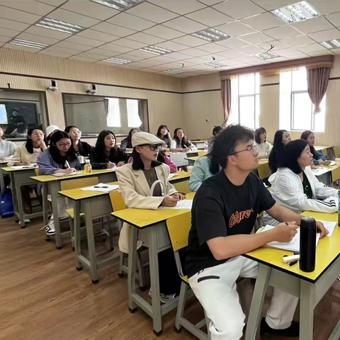 长文短教探骊珠，深文浅读点金石 ——记王永芬名师工作室第55期活动