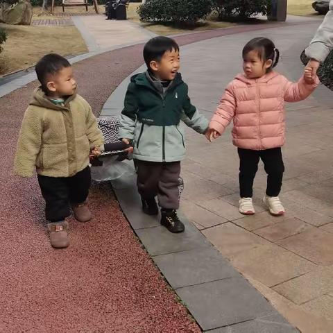 幼幼班2014年1月第1周快乐分享