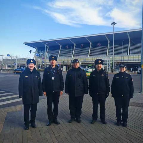 发动网格力量 形成多元治理 六支队探索“ 一站一策”交通秩序管理新举措