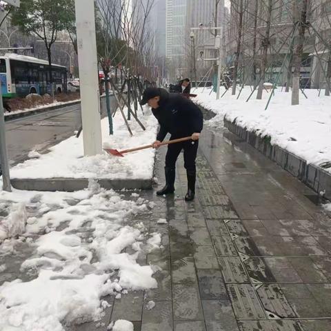 北湖街道2月7日清雪除冰工作日报