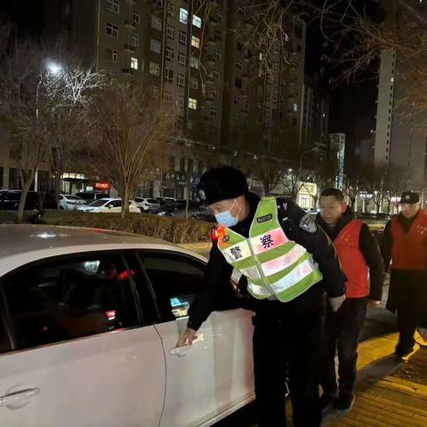 长乐路社区巡查排除安全隐患 守护辖区居民安全