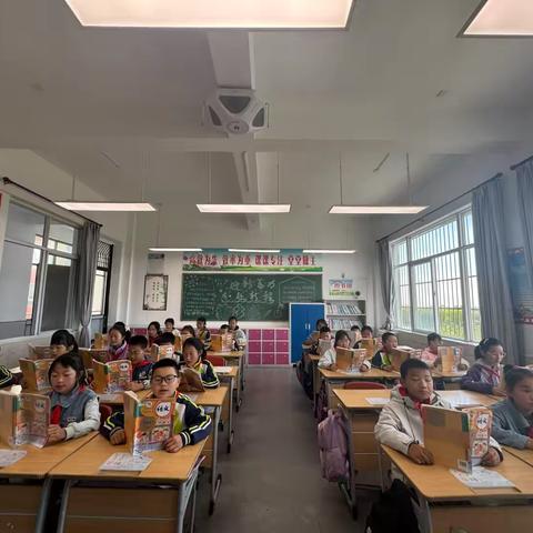 校园日常：劳动、学习与安全的交响篇章 ‍胡家庙中心小学第十周值周总结