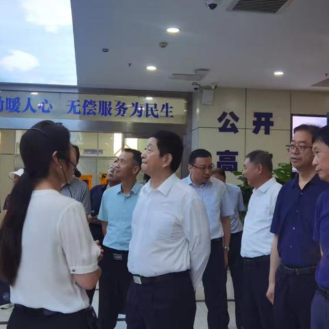 西安市政协来莲湖考察调研