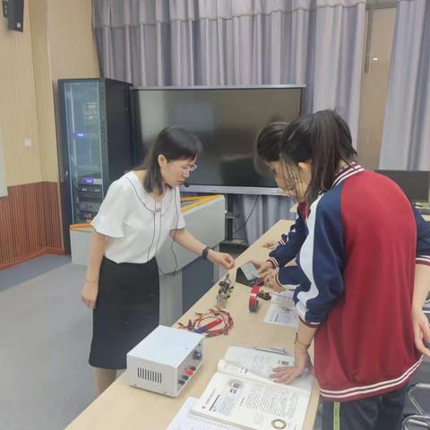 昌邑一中举行市级学科基地（物理）建设启动仪式