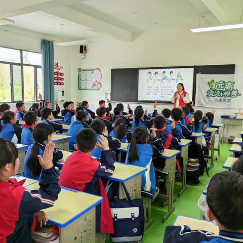 预防烧烫伤宣讲活动走进宜城市宋玉小学