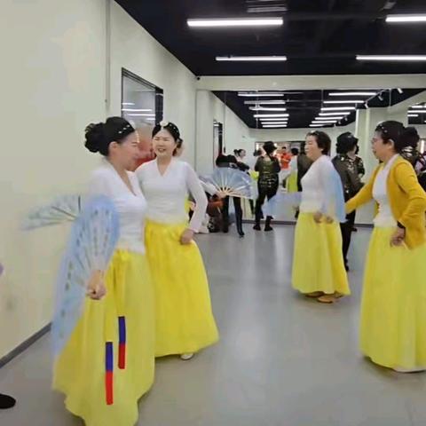 “最美夕阳妈妈”华旅汇·健康杯策划文案