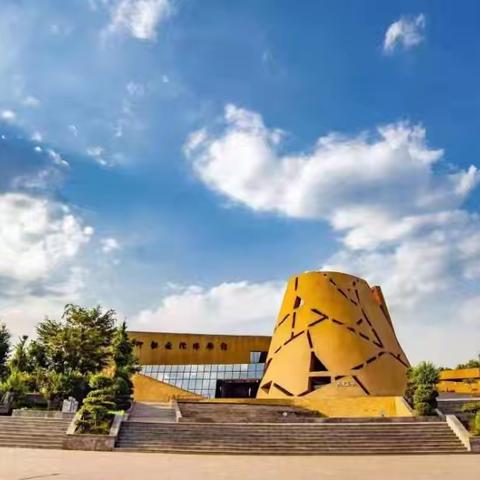 穿越历史时空 触摸仰韶文化 ——记10月26日“雨霖园”社会实践活动