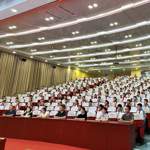 法韵润泽校园路 童心筑梦向未来——济宁市东门大街小学文体校区开展法治进校园活动暨任城区“千名政法干警讲千堂法治课”青少年法治宣传教育活动