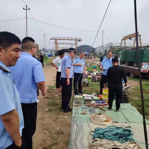 蓟州区农业执法支队严查流动摊贩售卖农药行为​