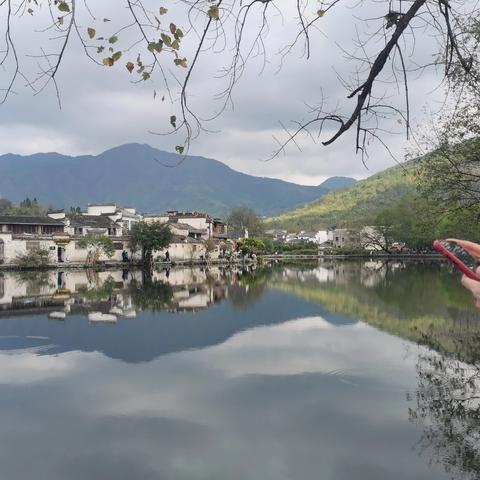 建设银行赣州市分行开展“善建未来”财富论坛暨非遗传承私享品系列活动