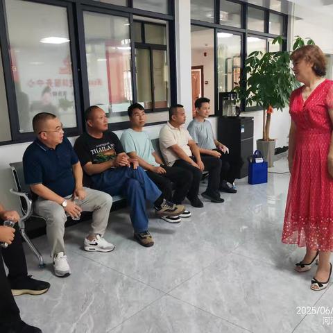 龙锰公司与社区党建共建活动纪实