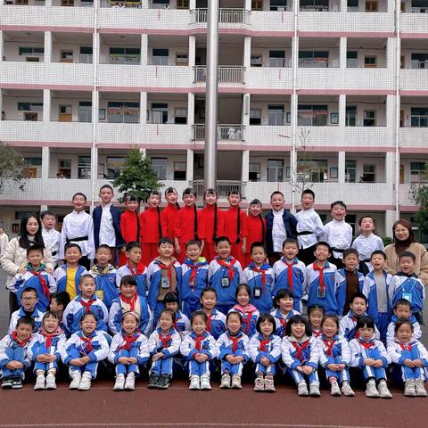 回望成长 奔赴未来